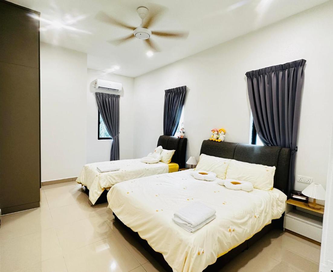 《untitled Homestay》sitiawan Sitiawan